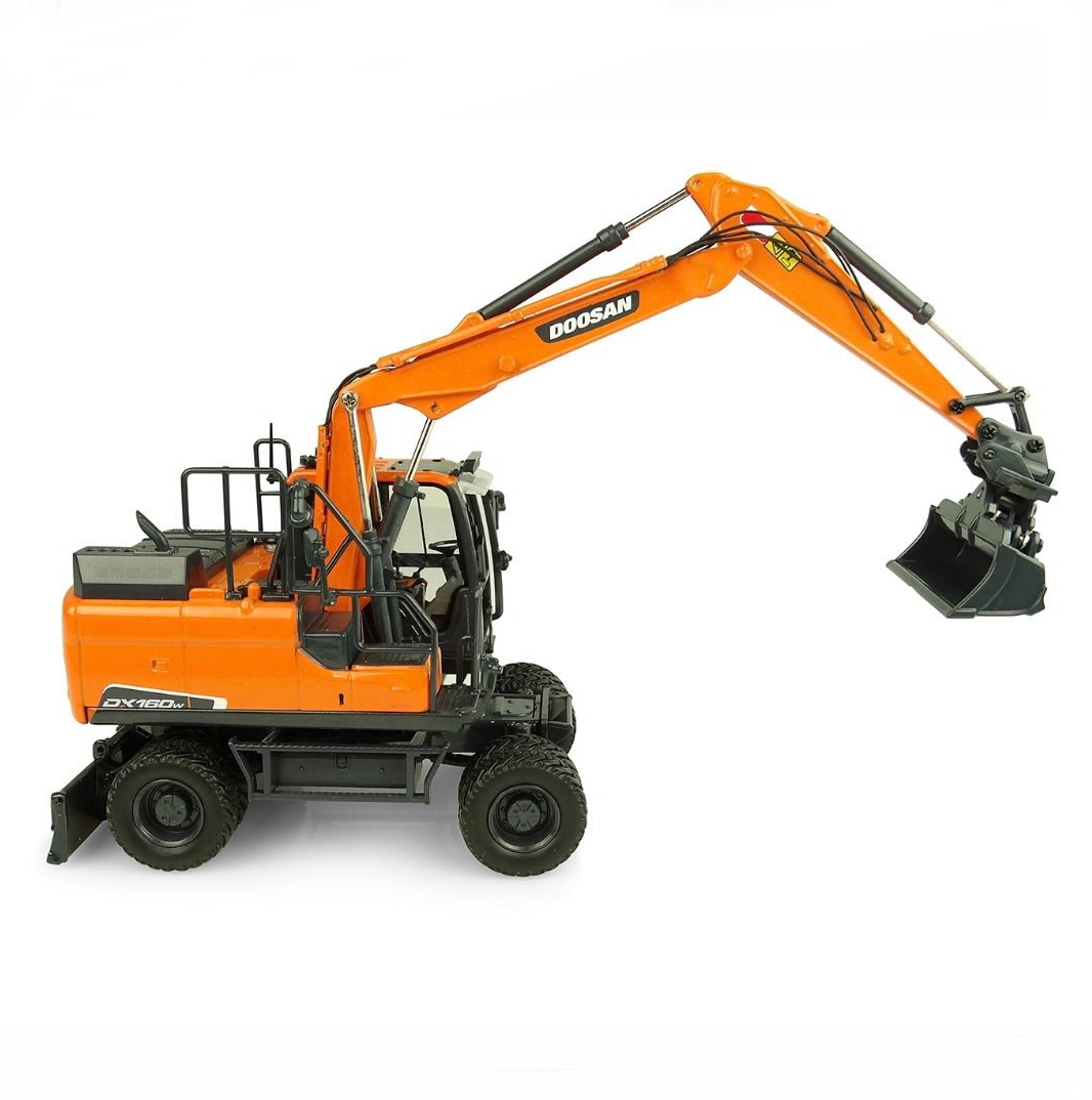 Universal Hobbies Doosan DX160W Wheeled Excavator with attachments