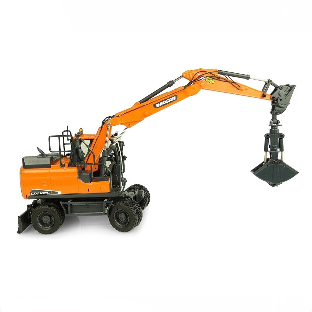 Universal Hobbies Doosan DX160W Wheeled Excavator with attachments
