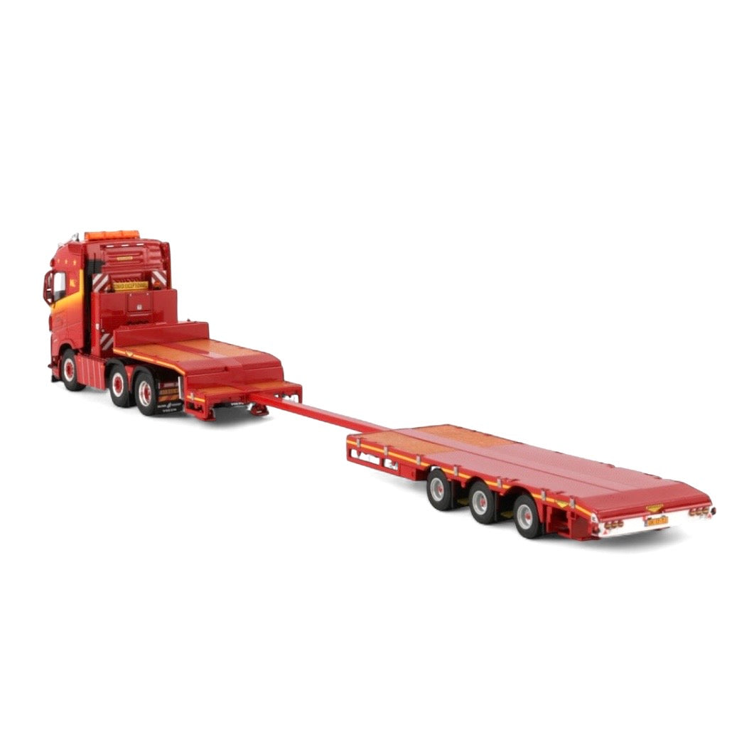 WSI Klaas Kuiper Transport Volvo FH5 Globetrotter 6x2 with Broshuis Semi low Loader
