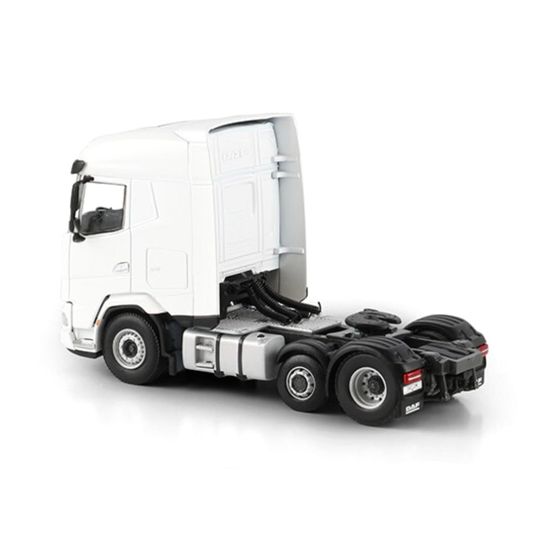 WSI White Line DAF XG MY25 6x2 Mid Lift Axle
