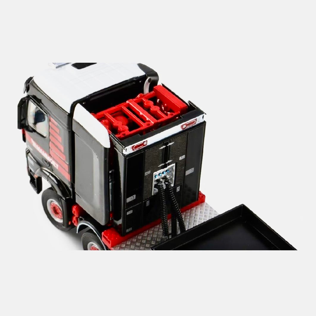 WSI Mammoet MB Arocs MP5 SLT Stream Space 8x6 + Ballast Box 150 scale model