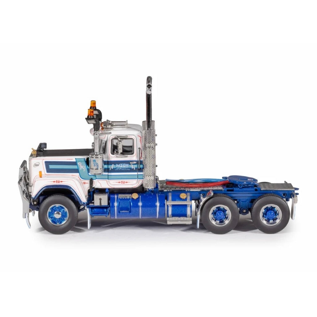 Drake Mactrans Early Superliner II 1985-1991 Mack Day Cab left view