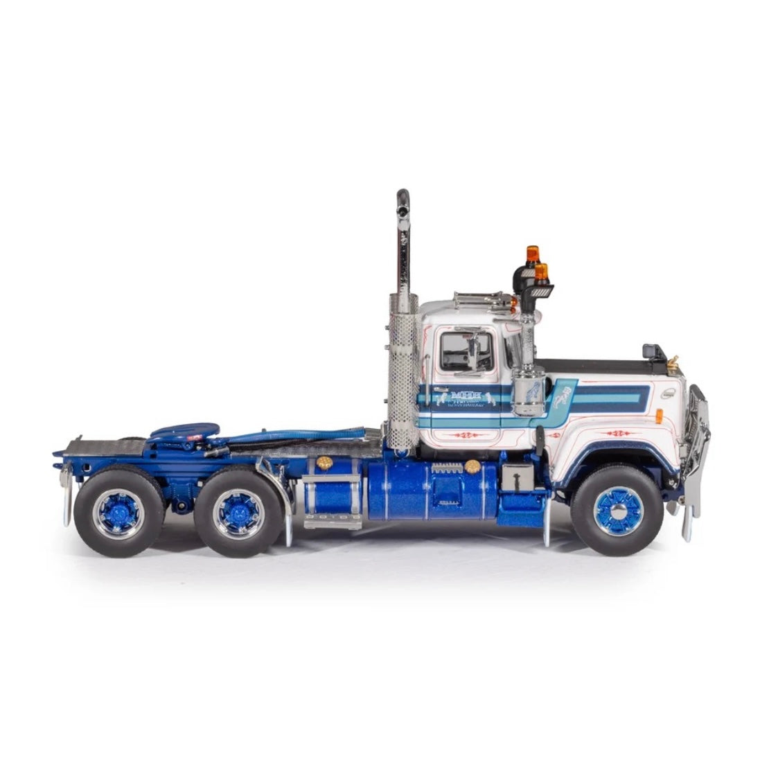 Drake Mactrans Early Superliner II 1985-1991 Mack Day Cab right view
