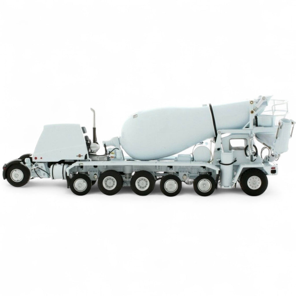 TWH Oshkosh S-Series Front Discharge Mixer - White*