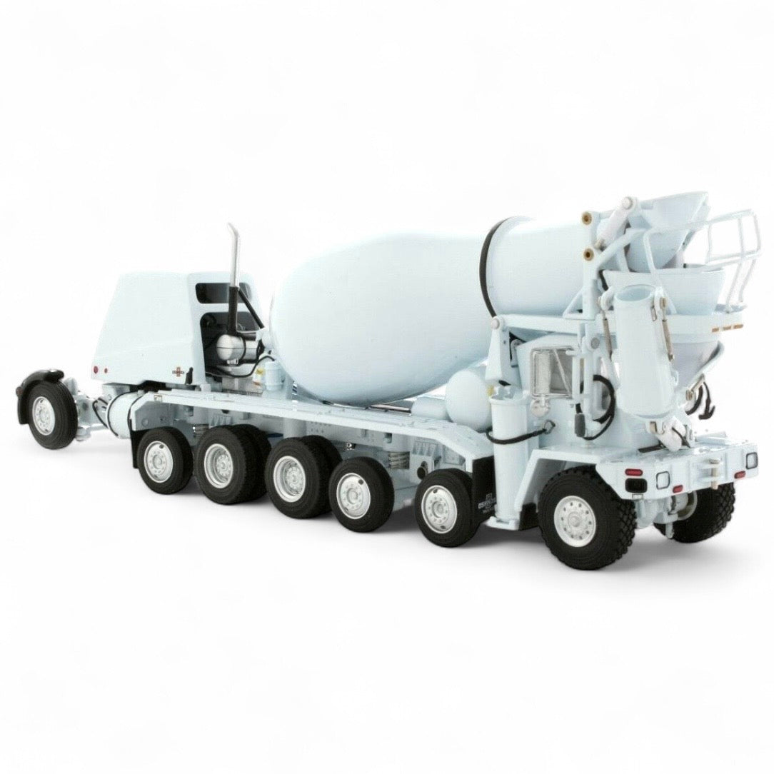 TWH Oshkosh S-Series Front Discharge Mixer - White*