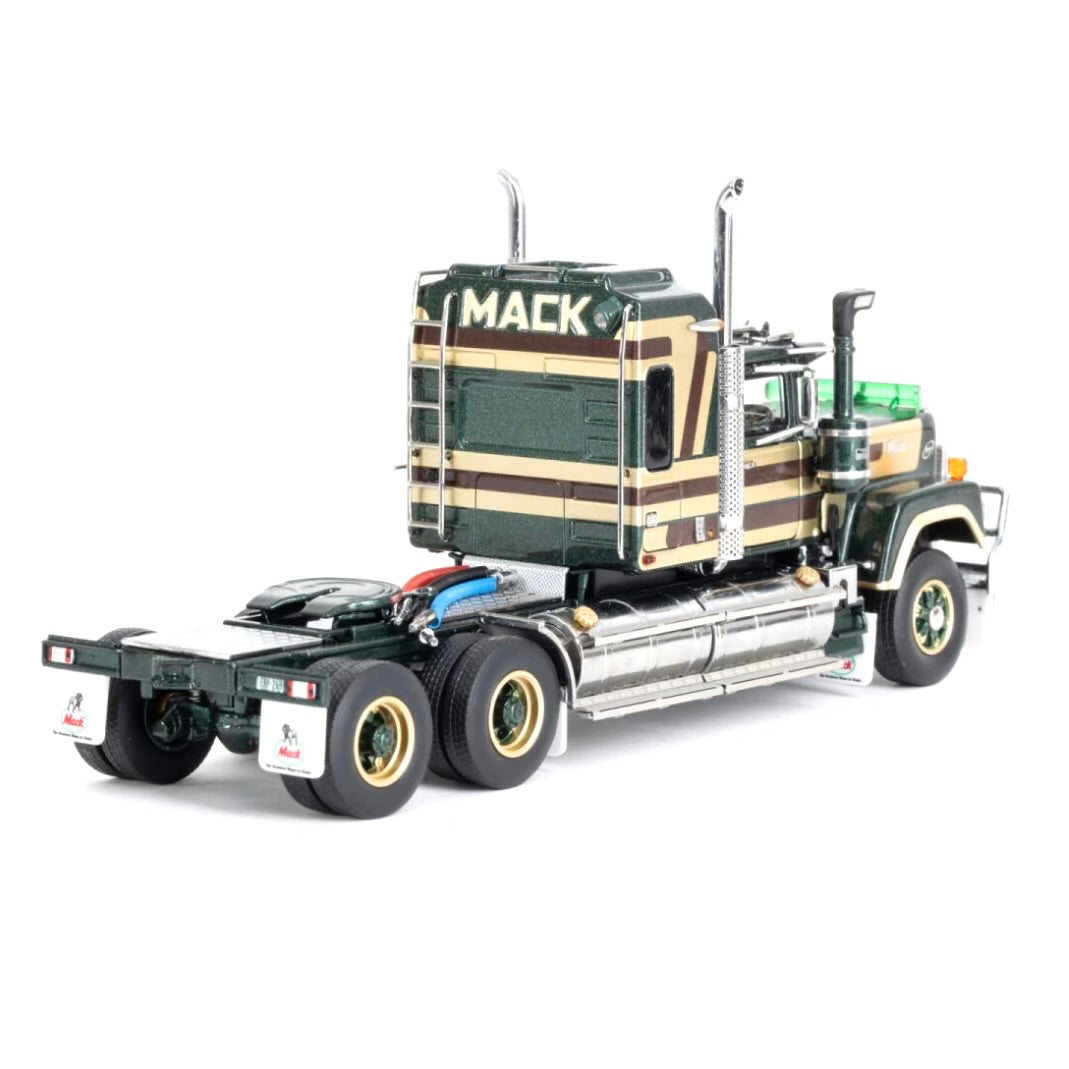 Drake MACK Bicentennial Super-Liner ''William Hovell"
