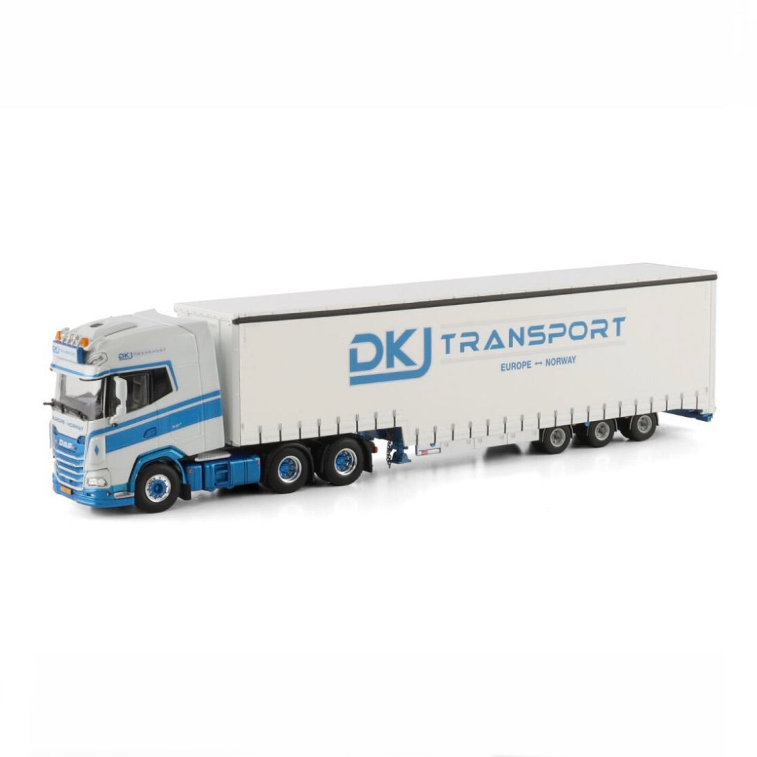 WSI DKJ Transport DAF XG+ with New Covered Semi Low Loader