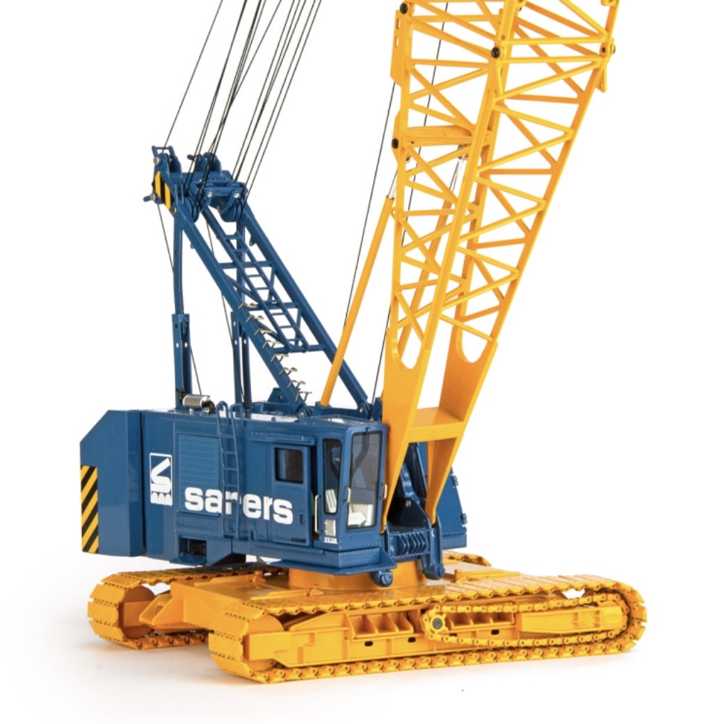 Sarens Manitowoc 4100W Classic Lattice Boom Crawler Crane