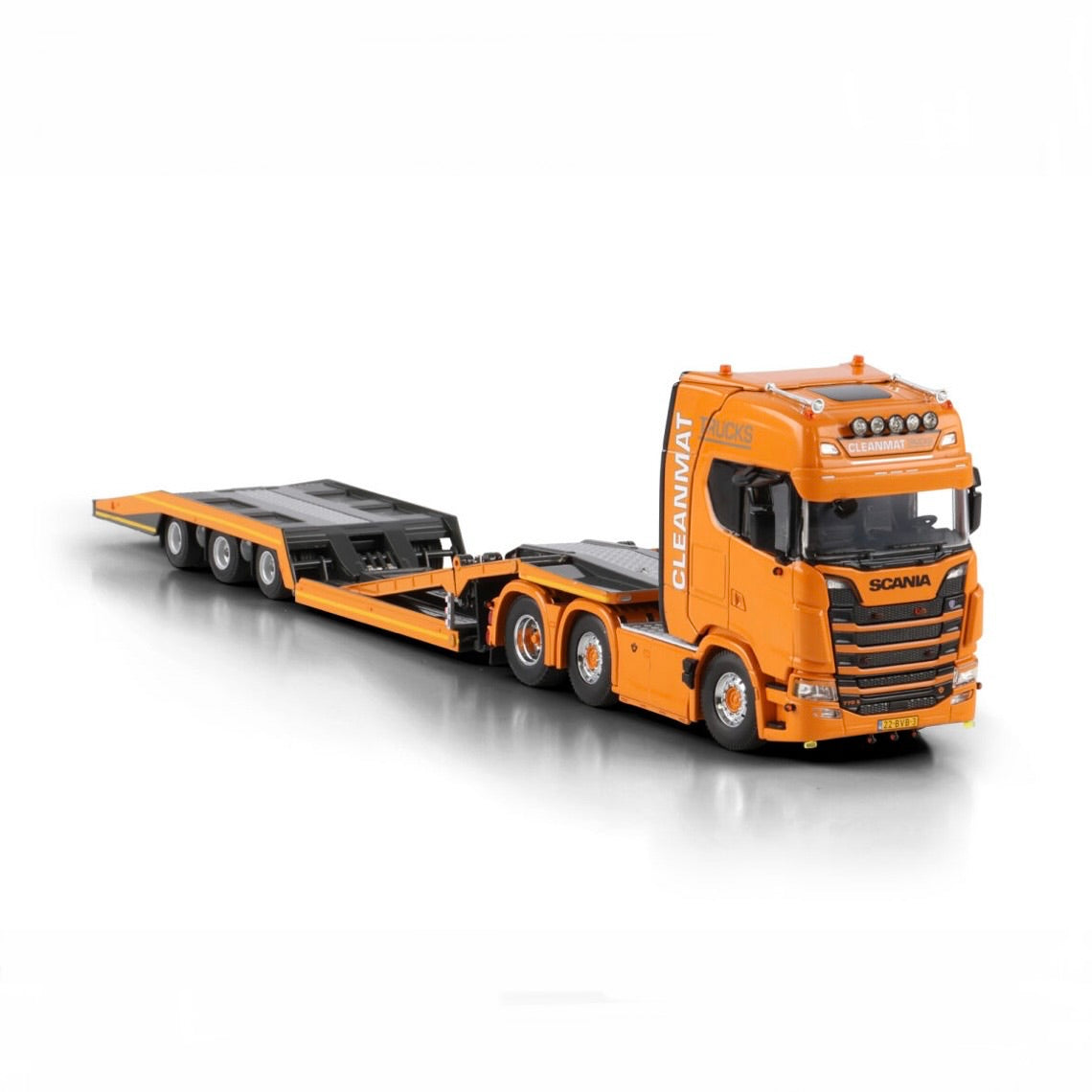 WSI Clean Mat Trucks Scania S Highline CS20H 6x2 Twin Steer Truck Transporter - 3 Axle front corner view