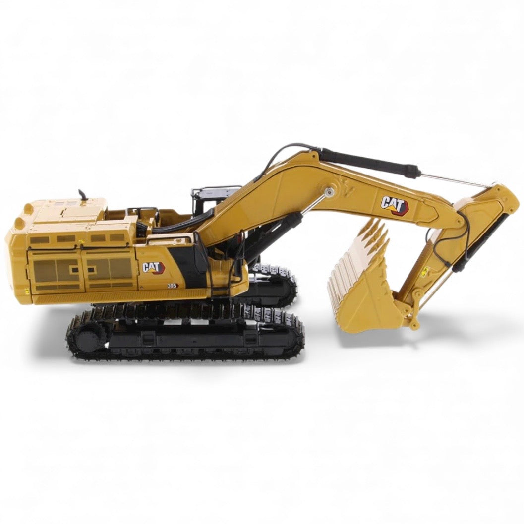 Diecast Masters CAT 395 Large Hydraulic Excavator High Line Series