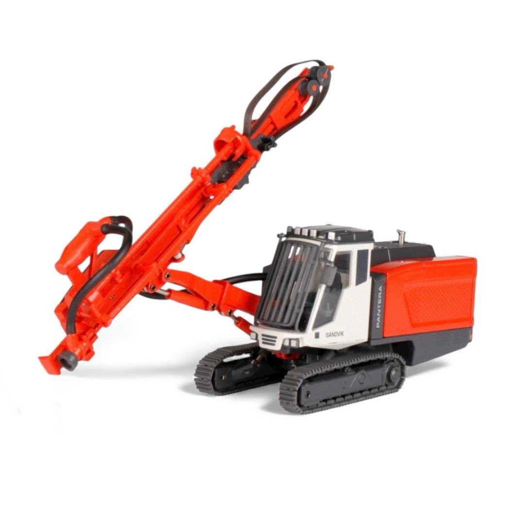 Conrad Sandvik Surface Top Hammer Mobile Drilling Rig DP1500