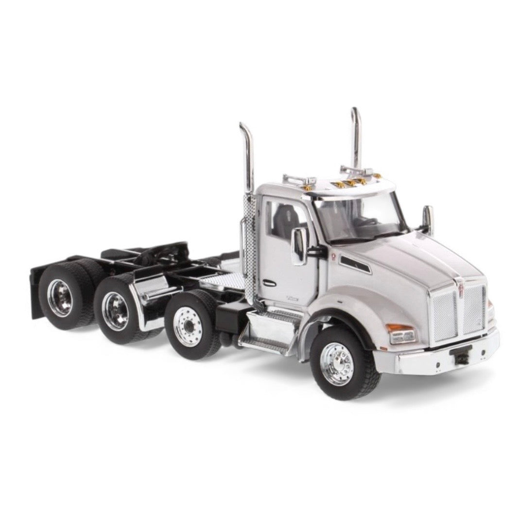 Diecast Masters Kenworth® T880 8x4 Pusher-Axle Tandem Tractor