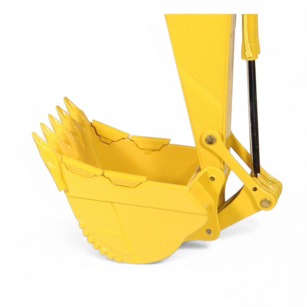 NZG Komatsu PC1250 Backhoe Excavator