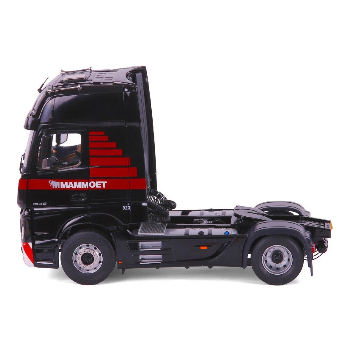 NZG Mammoet Mercedes-Benz Actros 4x2 1:18 Scale side view