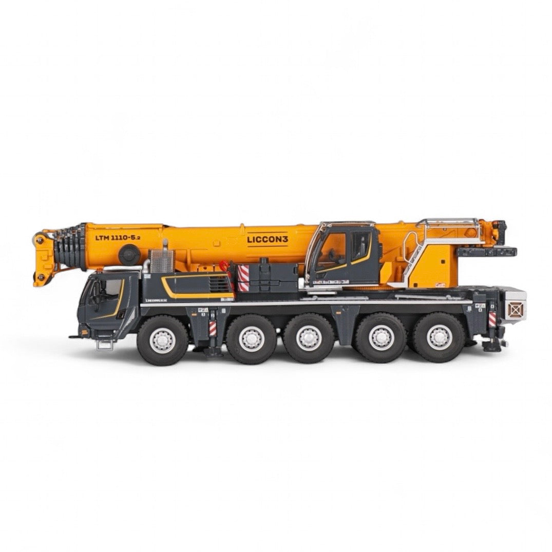 NZG and Conrad, a boxed 1:50 Scale Liebherr pair to include R954 BV NZG and Conrad, a boxed 1:50 Scale Liebherr pair to include R954 BV