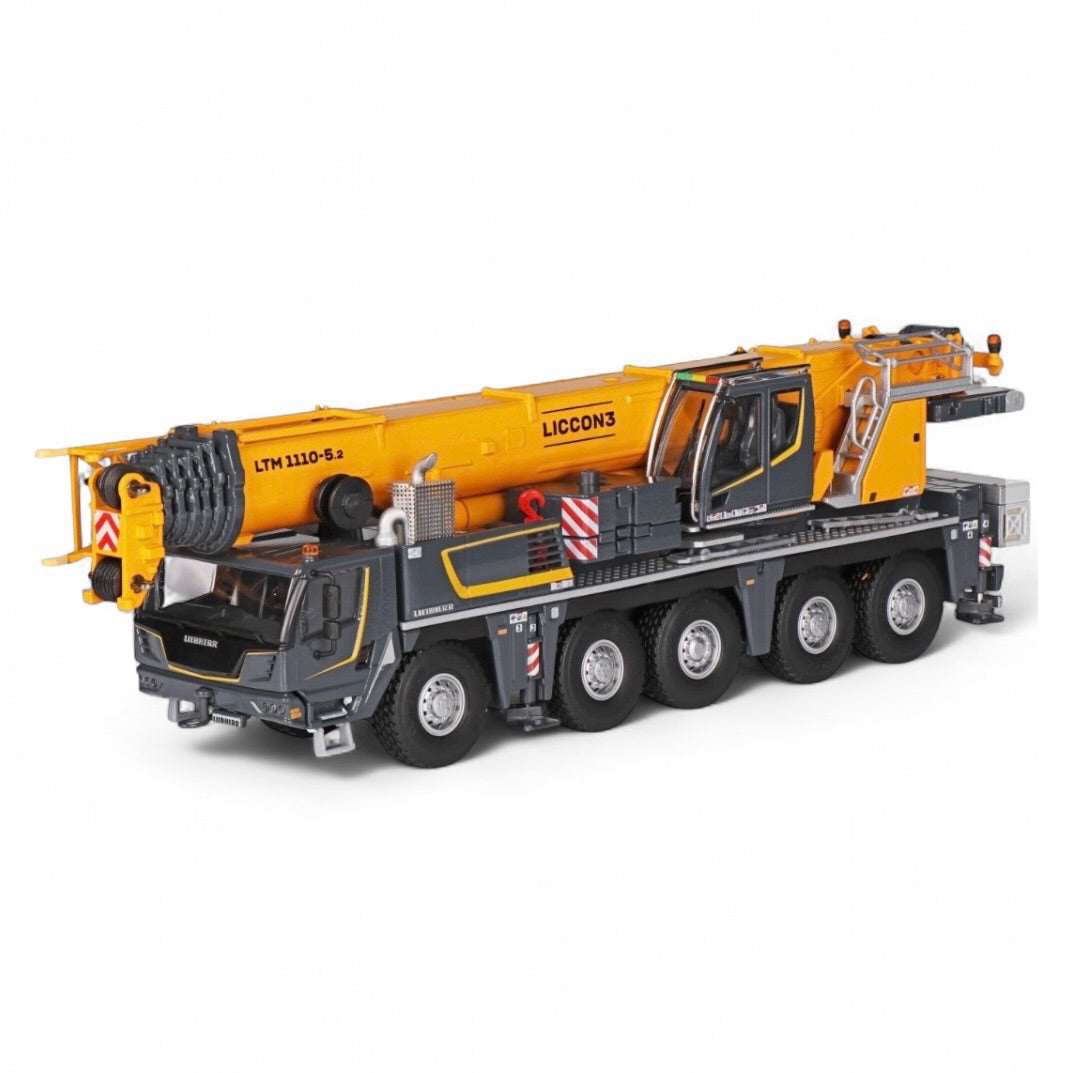 Conrad Liebherr LTM 1110-5.2 LICCON 3 Mobile Crane 1:50 - dmb models
