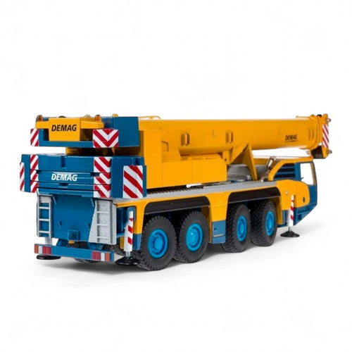 Conrad Demag AC100/4 L (Porsche design) Mobile Crane*