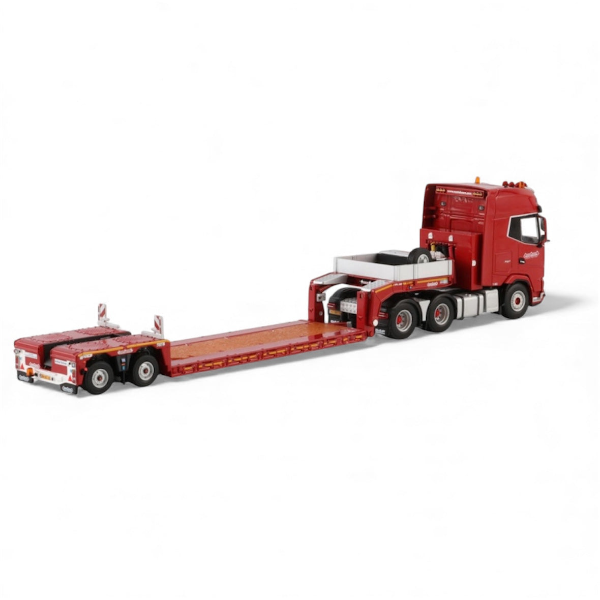 WSI Nooteboom Red Line DAF XG+ 6x4 wit Euro PX Low Loader*