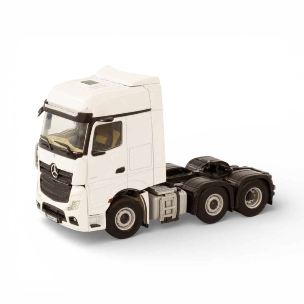 WSI White Line Mercedes Benz Actros MP5 Big Space 6x2 Twin Steer