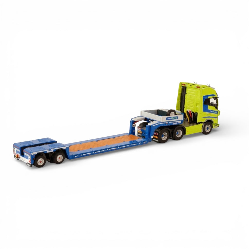 WSI Crane Norway Volvo FH5 Globetrotter XL 6x2 Tag Axle with 2 Axle Pendel-X Low Loader Trailer 1:50 scale model