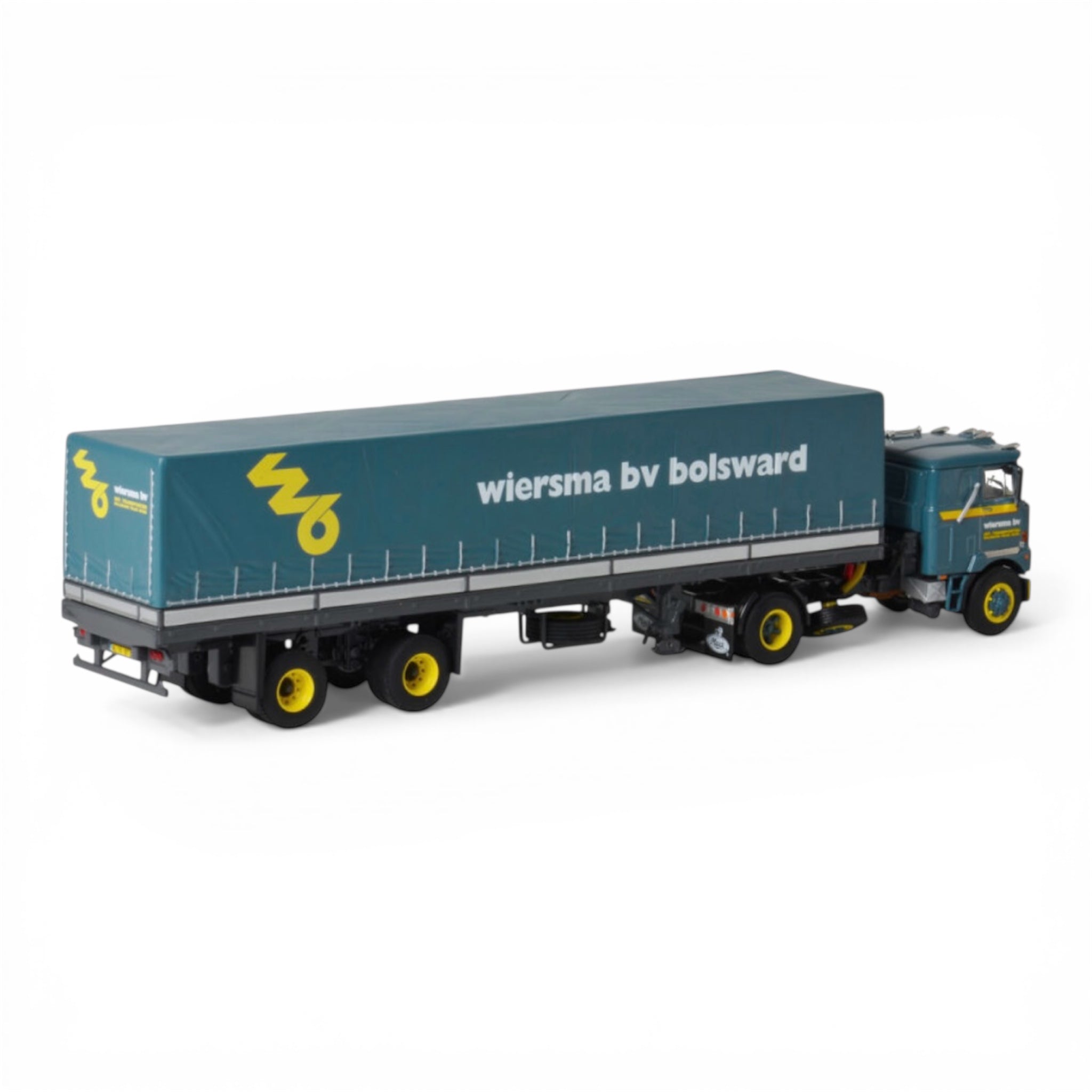 WSI Wiersma Mack F700 with Classic Curtainside Trailer