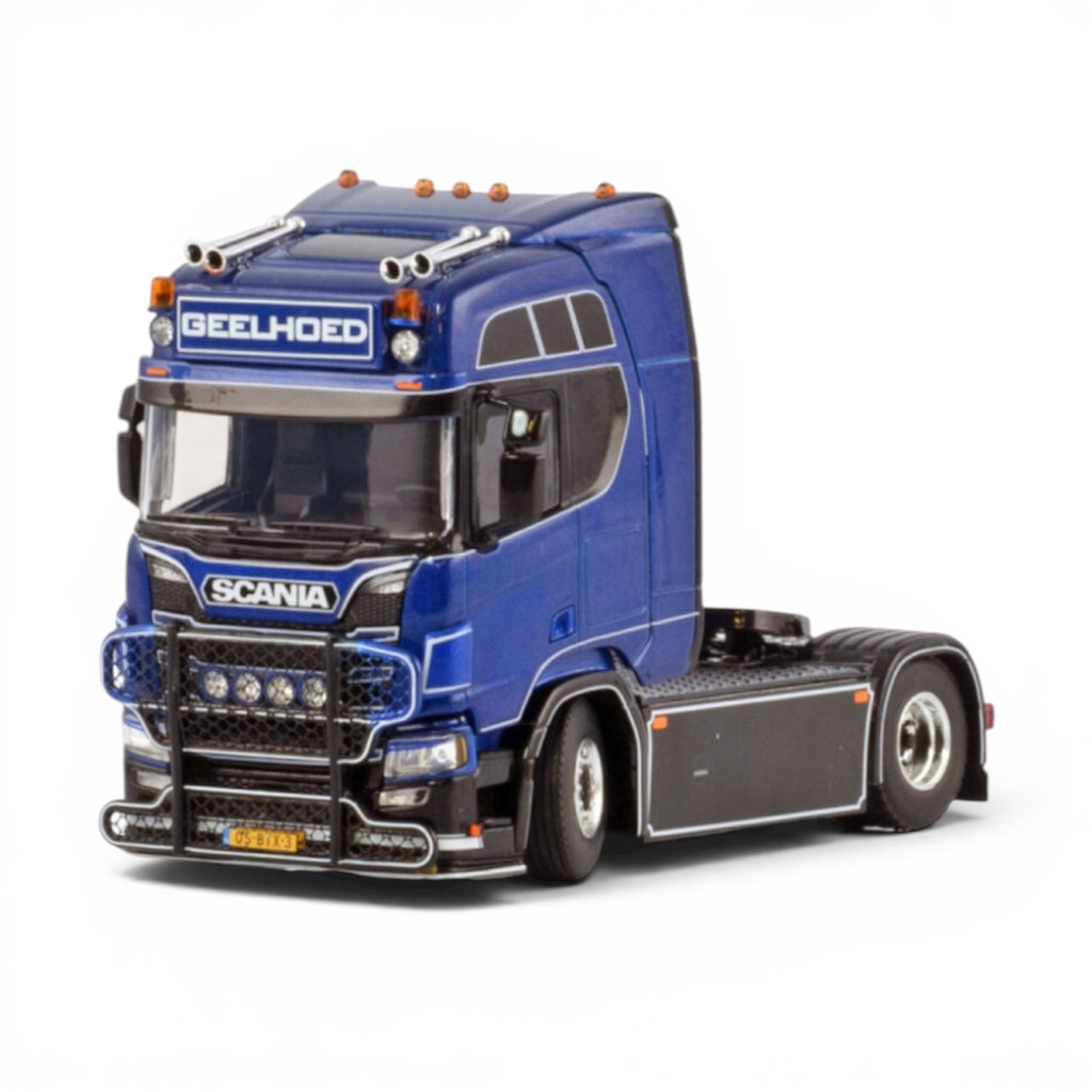 WSI Geelhoed Scania R Highline CR20H 4x2 1:50 Scale Model 