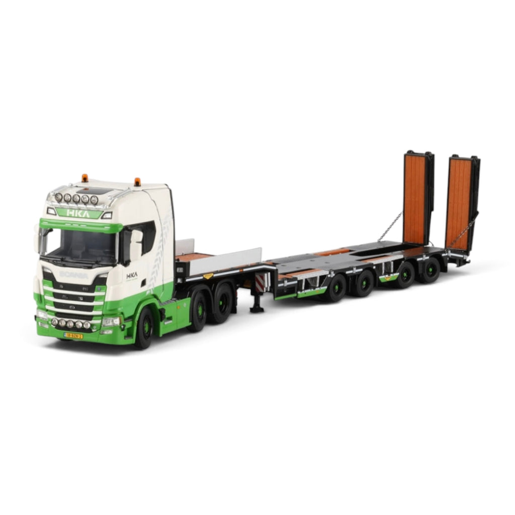 WSI HKA Scania S Highline CS20H 6x2 with Broshuis Wheel Well Semi Lowloader with Ramps detail view